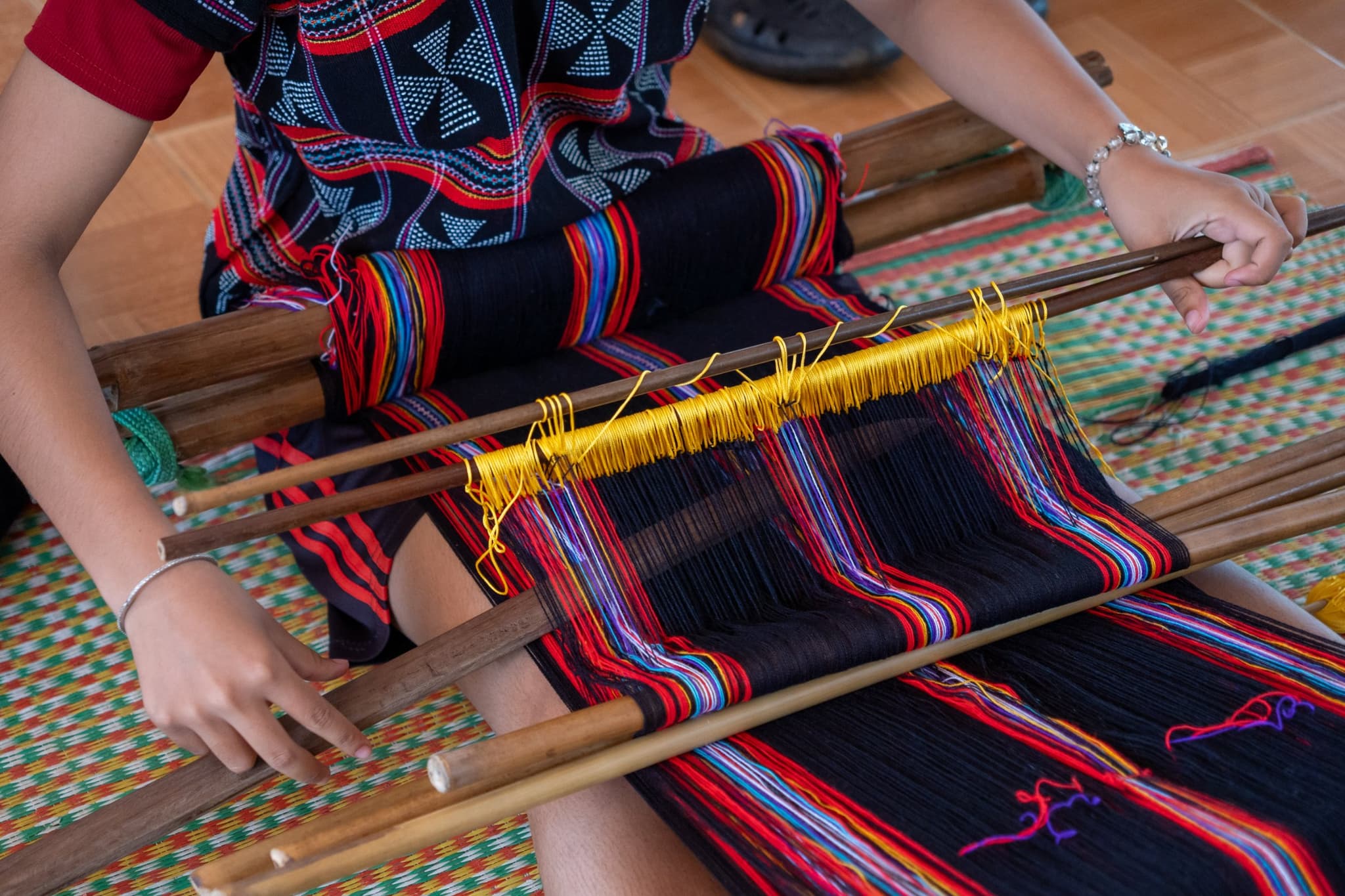 Trải nghiệm dệt Zèng Tà Ôi